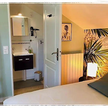 Au Clair Des Landes Bed & Breakfast
