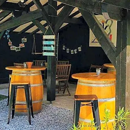 Bed & Breakfast Au Clair Des Landes