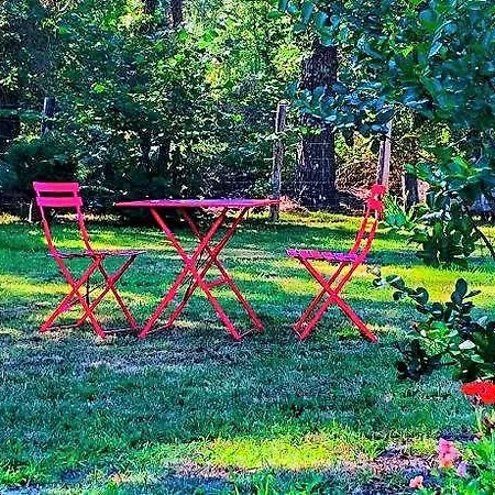Au Clair Des Landes Bed & Breakfast 3*