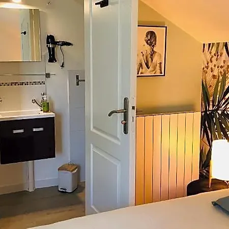 Bed & Breakfast Au Clair Des Landes 3*