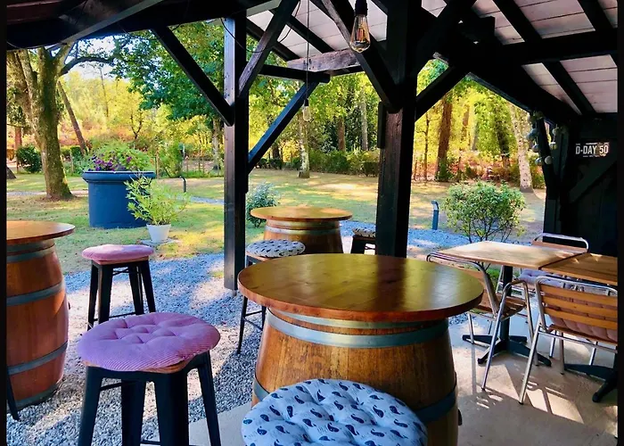 Au Clair Des Landes 3* 카스테츠