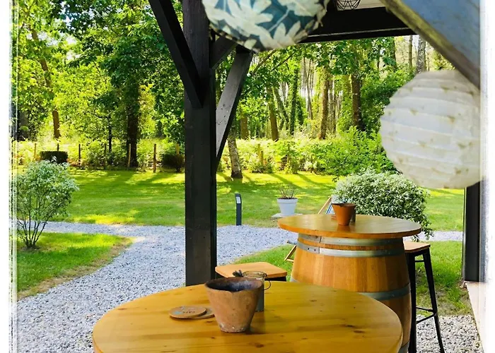 Au Clair Des Landes B&B 3*